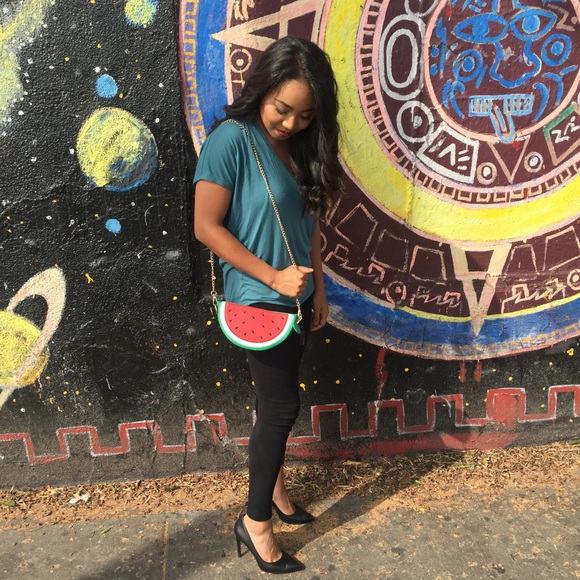 ‼️2 LEFT‼️ NEW YELLOW GOLD CROSS-BODY SHOULDER BAG - Picture 3 of 5